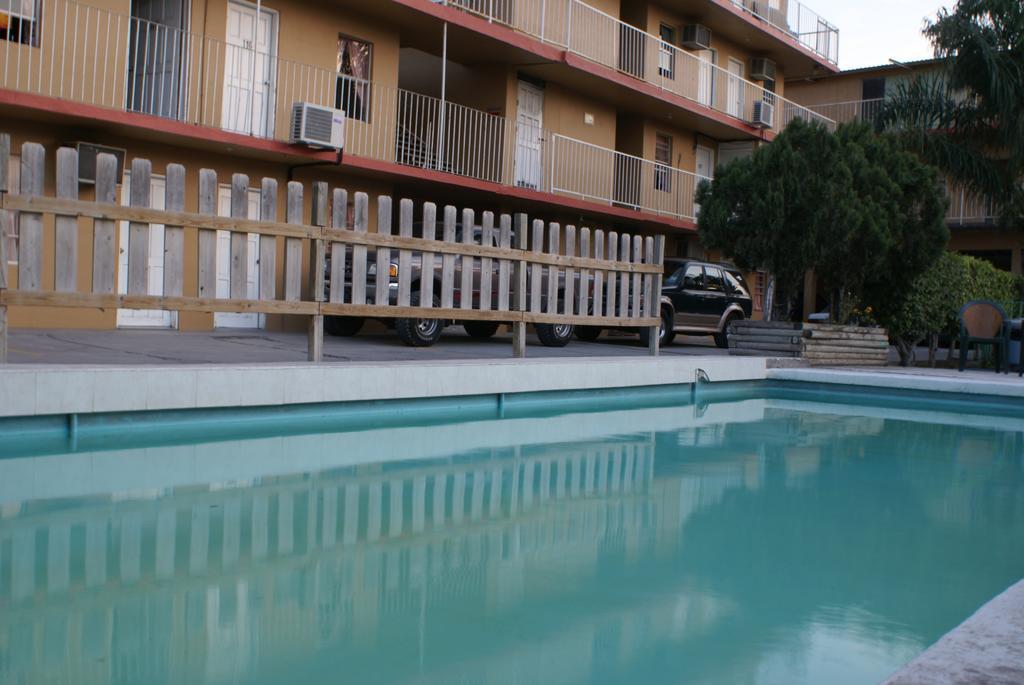 Hotel De Mexico Matamoros  Luaran gambar