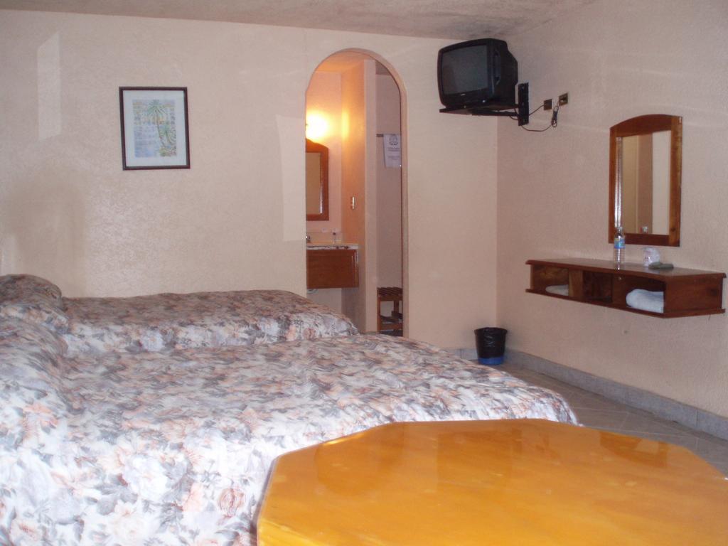 Hotel De Mexico Matamoros  Bilik gambar